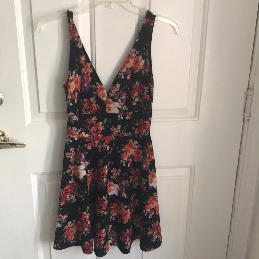 Lulus floral dress